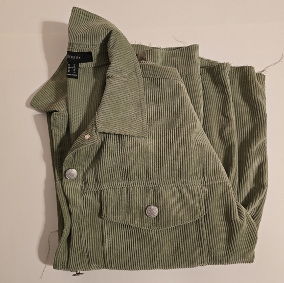 Forever 21 Women's Button Up Shirt - Picture 2 of 7